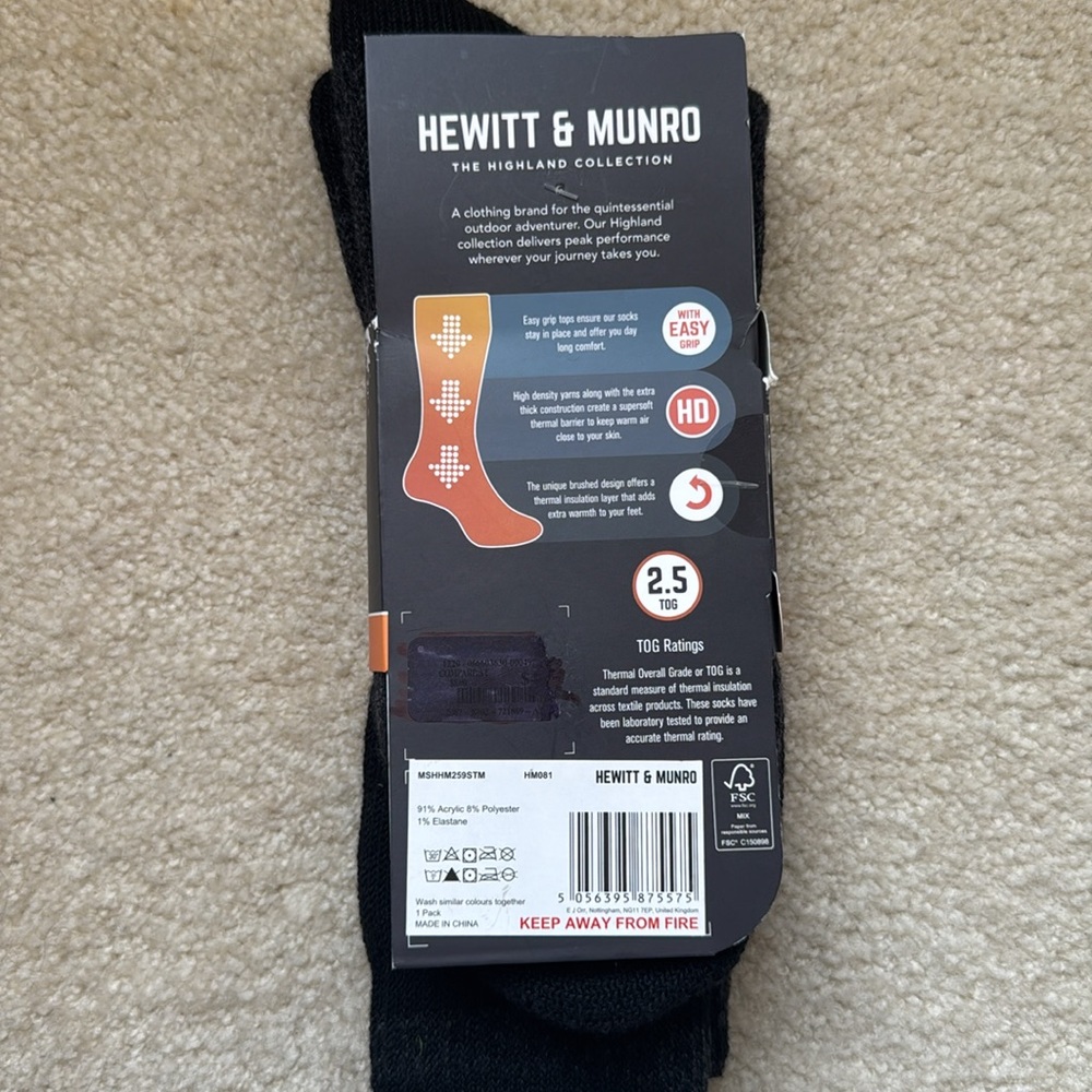 Hewitt & Munro Socks - Picture 2 of 3
